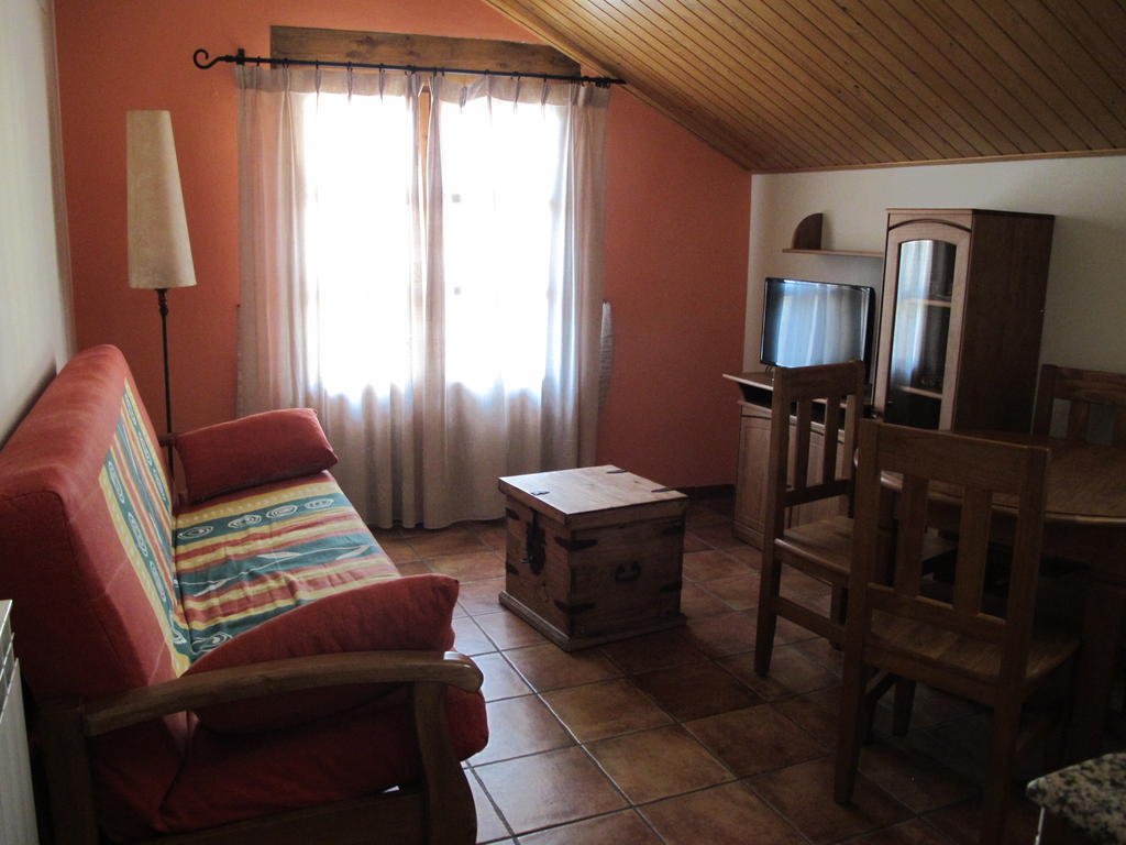 Apartamentos Casa Espanol Broto Luaran gambar