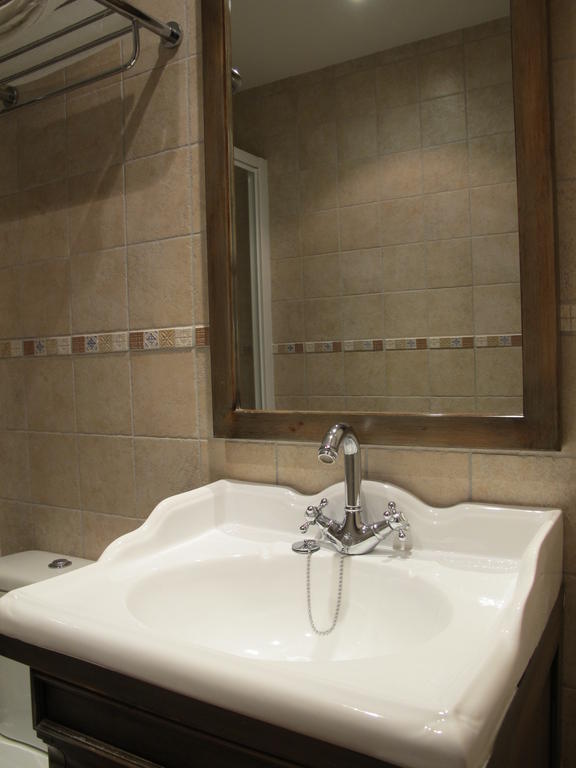 Apartamentos Casa Espanol Broto Luaran gambar