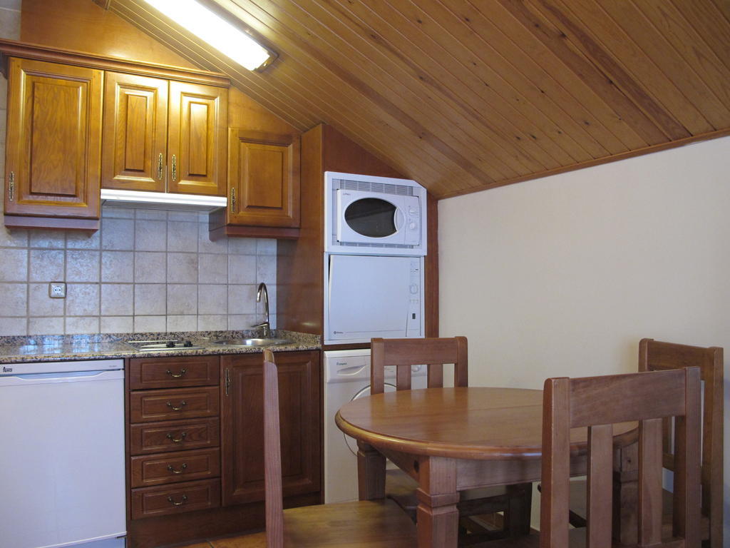 Apartamentos Casa Espanol Broto Bilik gambar